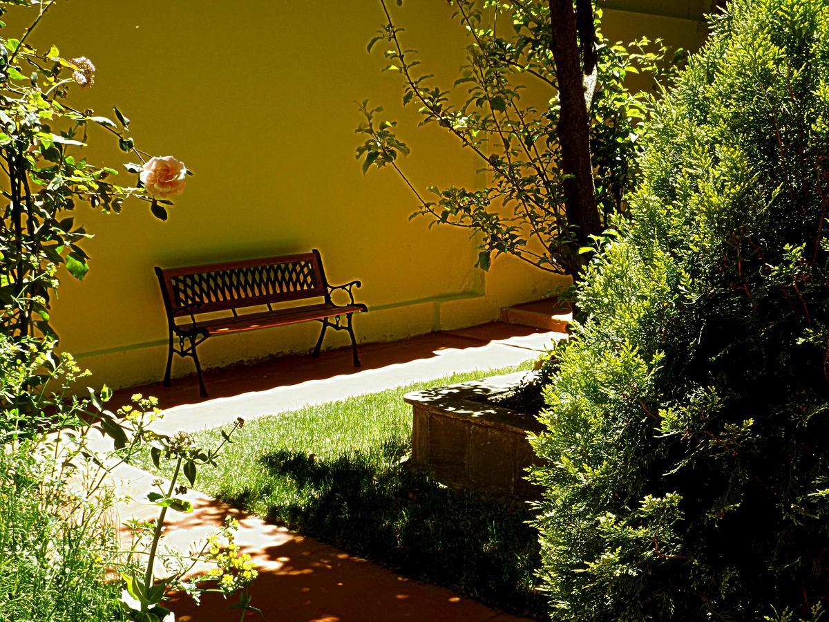פונו El Manzano Guest House מראה חיצוני תמונה